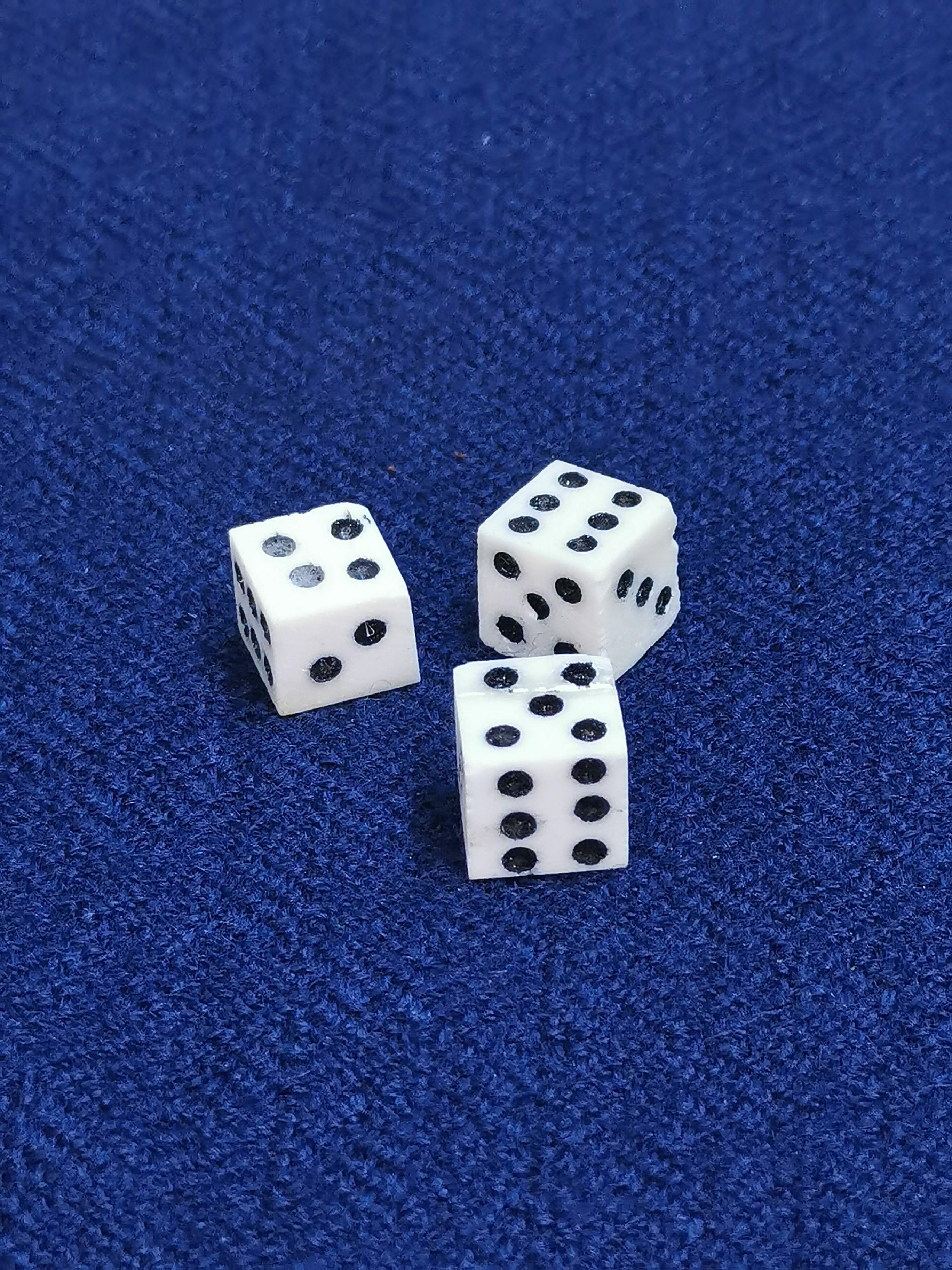 Knochenwürfel