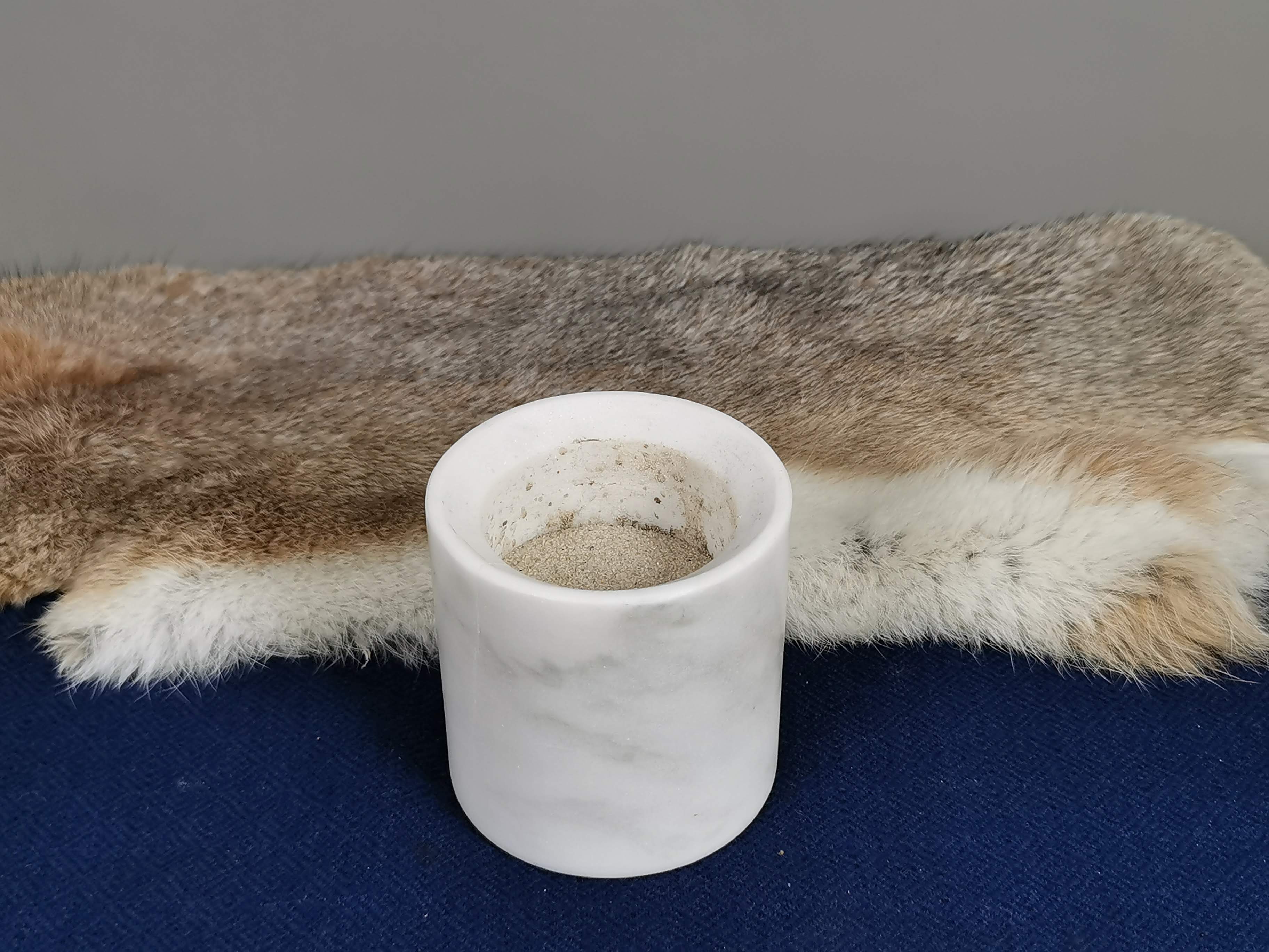 Stäbchenhalter Marmor mit Trichter